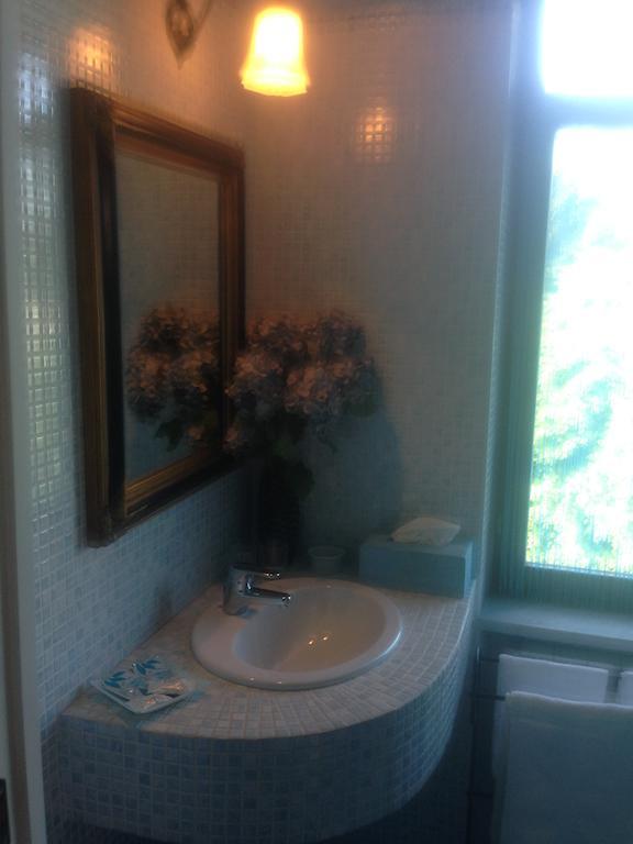 B&B Le Stanze Del Moro Pallare Quarto foto